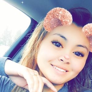 Meet your Posher, Alina